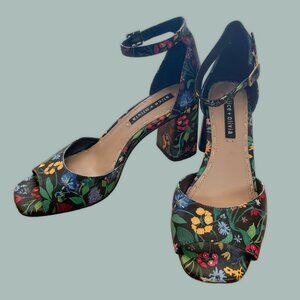 Alice + Olivia by Stacey Bendet Whitney Floral Ankle Strap Sandals – 7 / 37.5